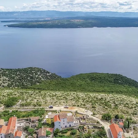 Ferienhaus Cozy Home In Cres With House A Panoramic View