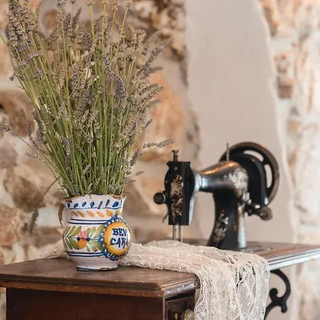 In With House Sea View Nyaraló