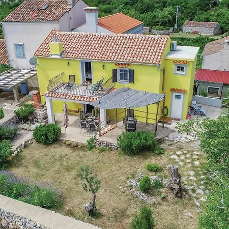 Nyaraló In With House Sea View