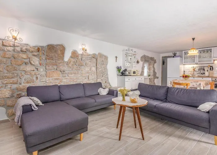 Holiday home In With House Sea View *