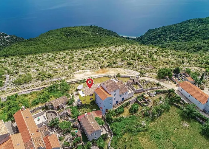 In With House Sea View Holiday home *