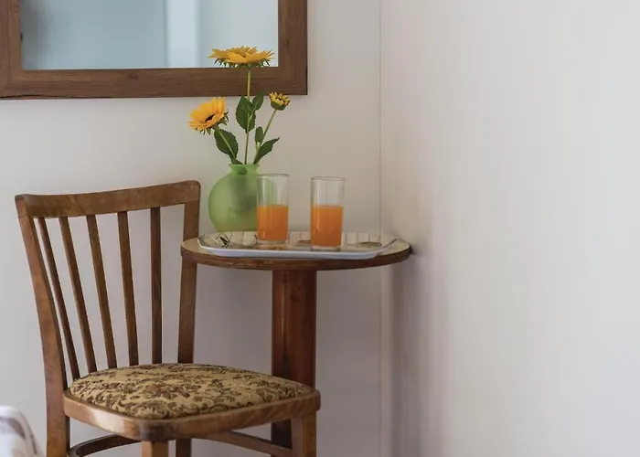 In With House Sea View Holiday home Cres