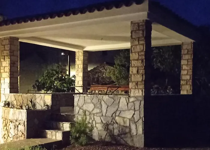 In With House Sea View Holiday home *