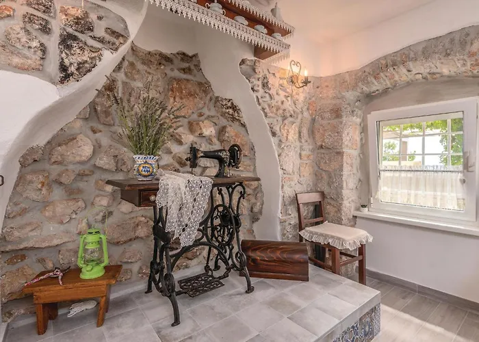 In With House Sea View * Cres